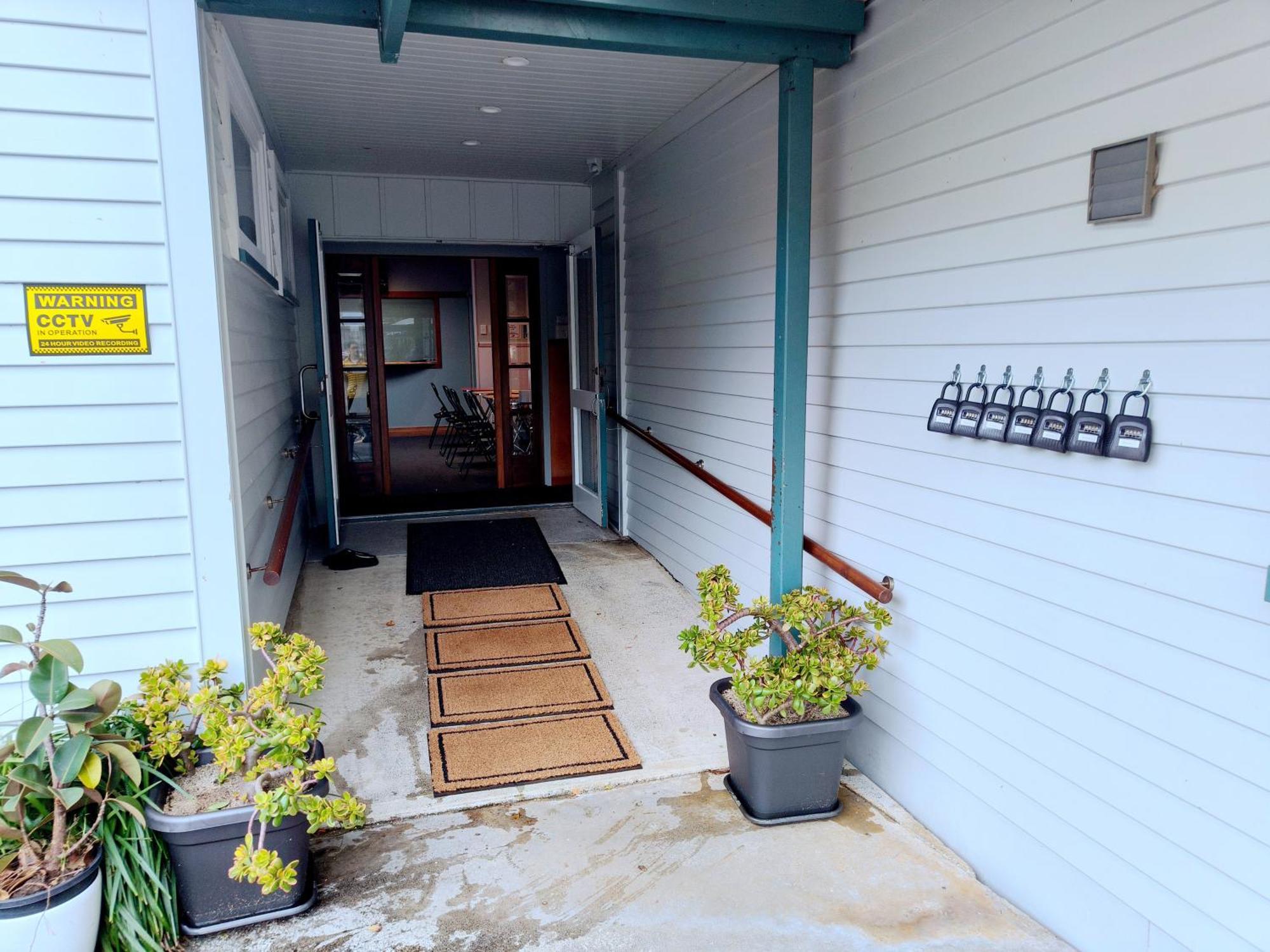 Milford Central Budget Friendly Rooms Auckland Exterior foto