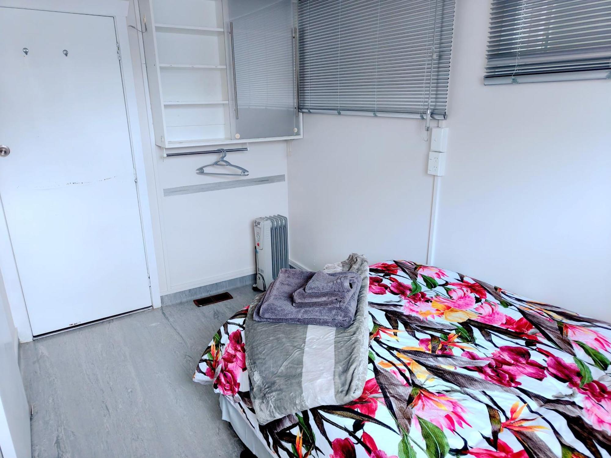 Milford Central Budget Friendly Rooms Auckland Exterior foto